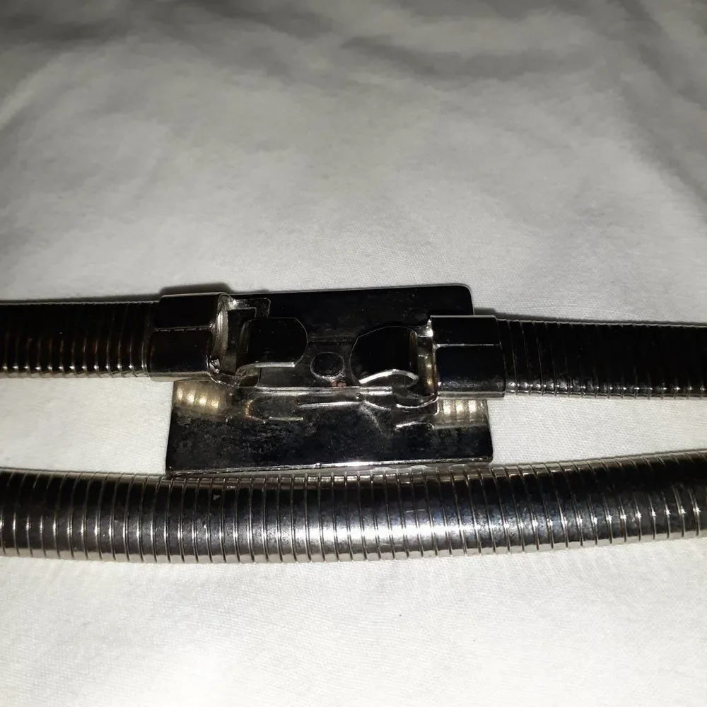 Vintage Silver Serpentine Disco‎ Belt Stretchy 35